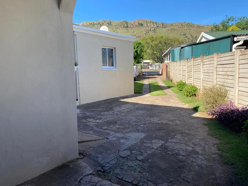 4 Bedroom Property for Sale in Bergsig Eastern Cape